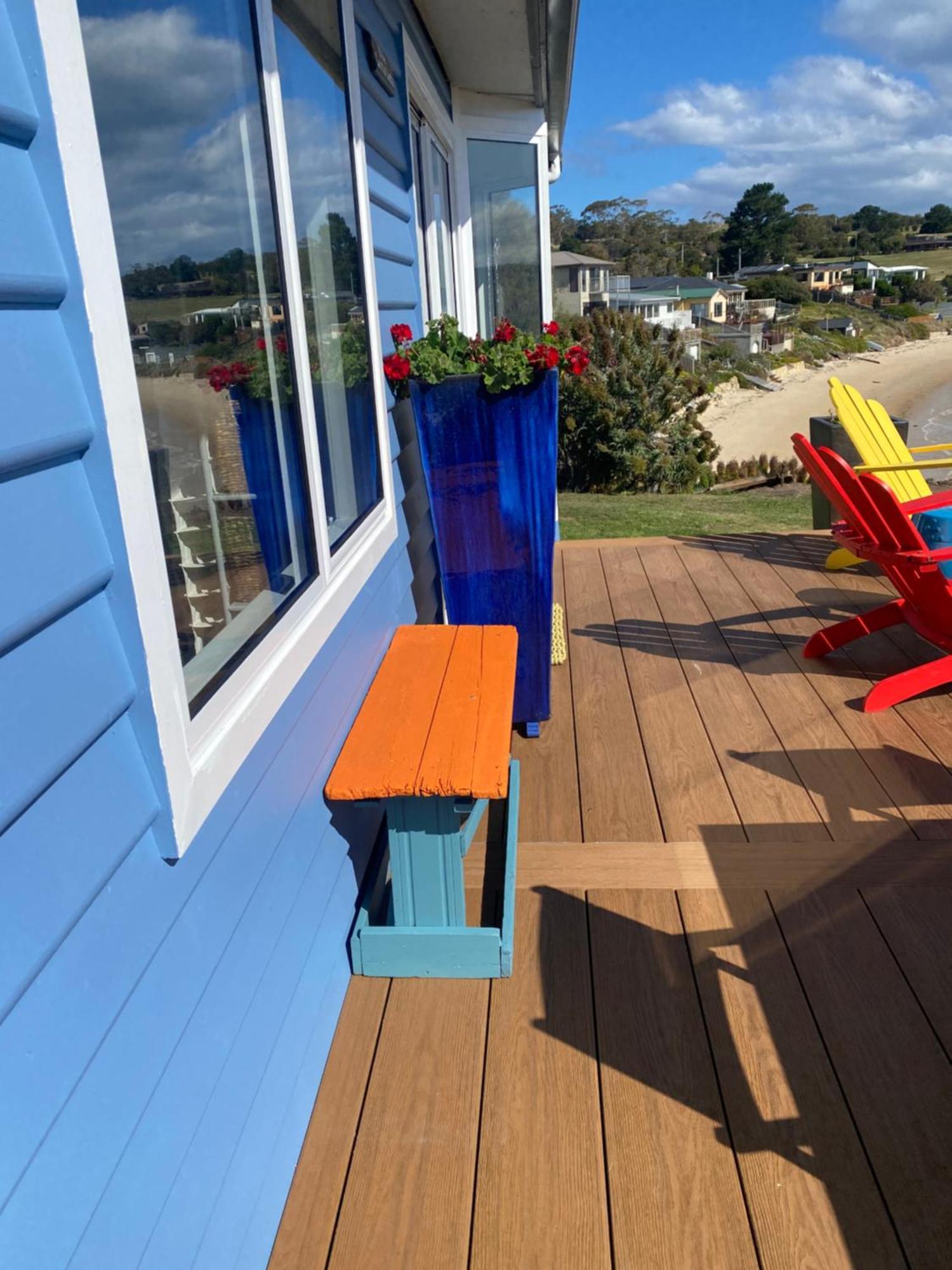 Beach Buoy Opossum Bay South Arm Exterior foto