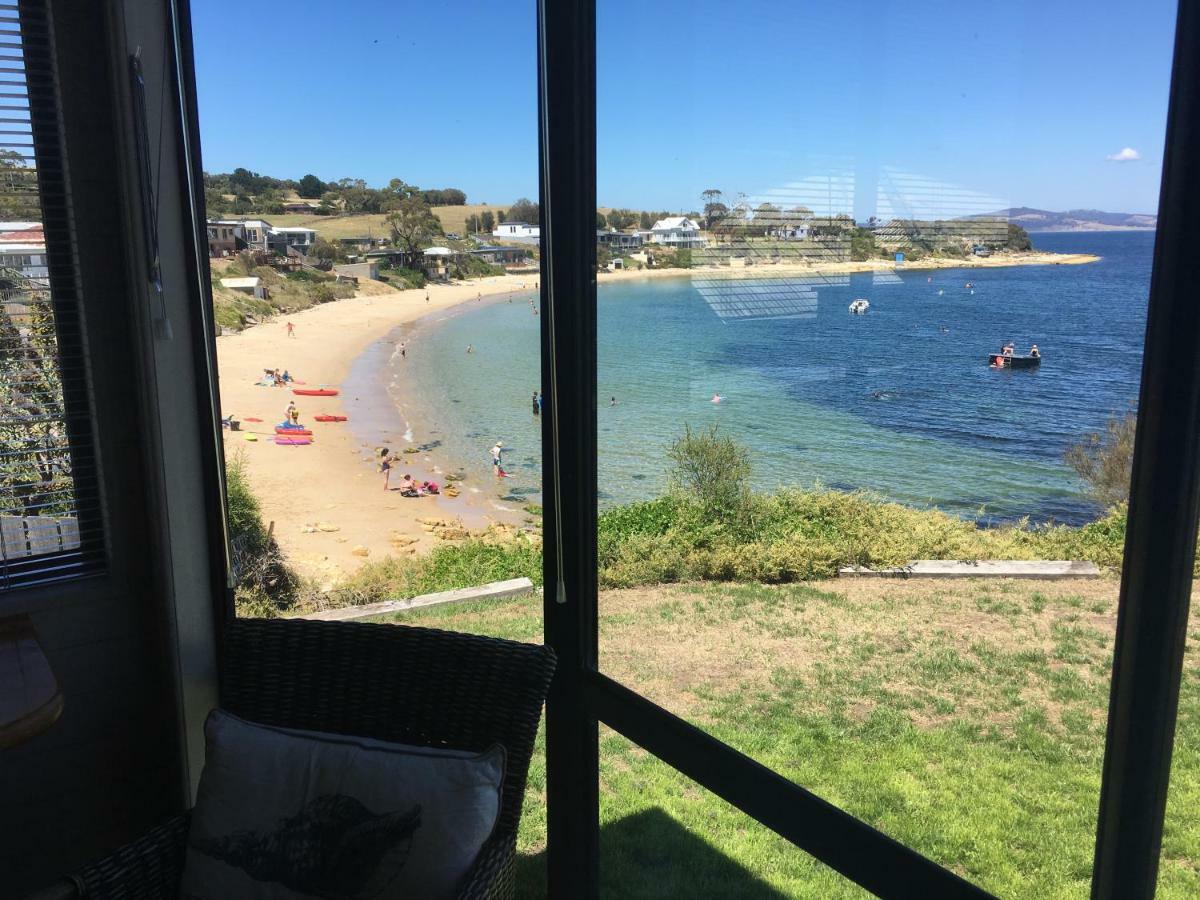 Beach Buoy Opossum Bay South Arm Exterior foto